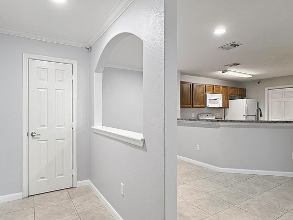 4th image of 7323 Snowden #3302