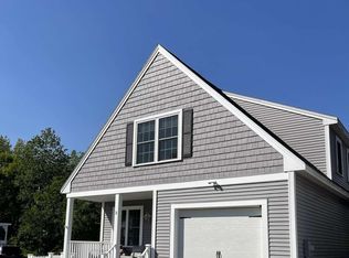 2 Coastal Woods Dr #2, Kennebunk, ME 04043
