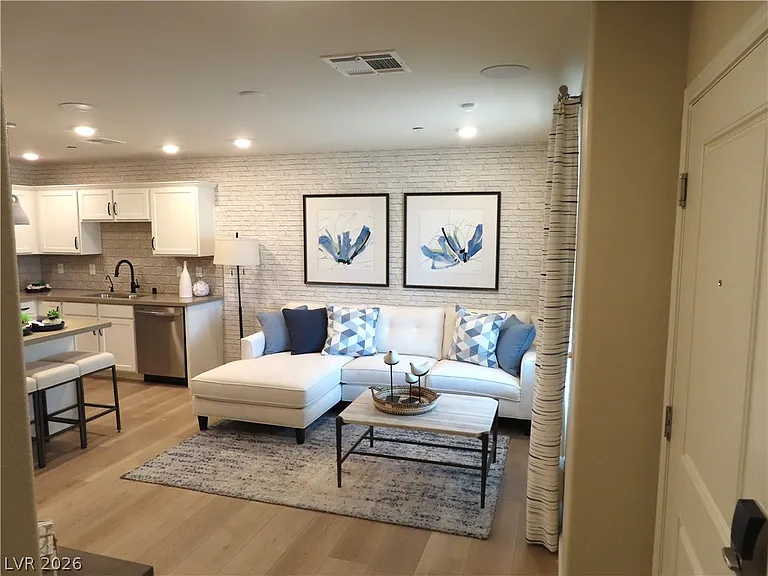 651 Pickled Pepper Pl — Photo 6