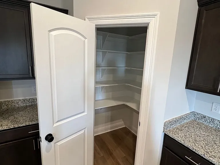 17 Venecia Ct — Photo 16