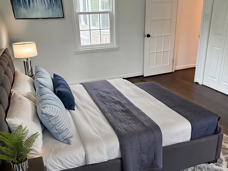 806 S Arlington Mill Dr #204 — Photo 3