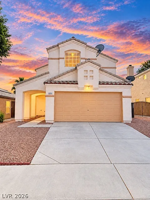 8241 Hydra Ln