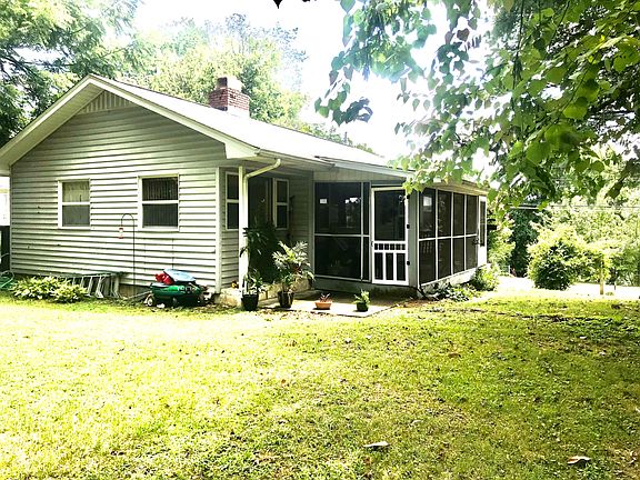 2nd image of 207 E Tennessee Ave