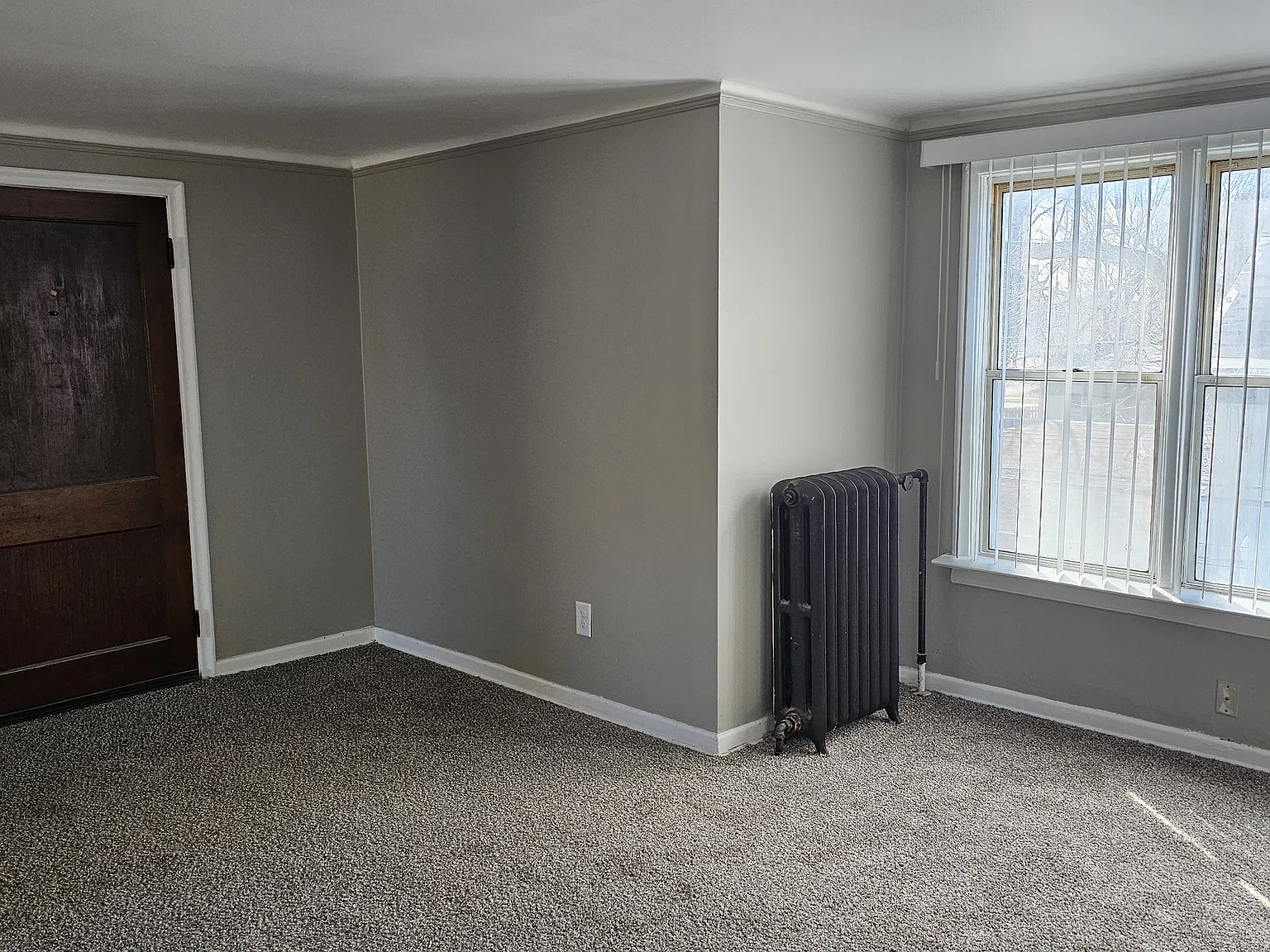 1 bed, 700 sqft, $850 — Photo 2