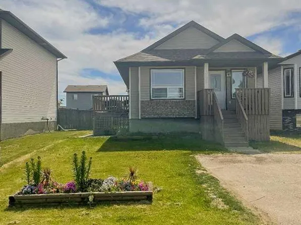 11509 N 78th Ave, Grande Prairie, AB T8W 0A2