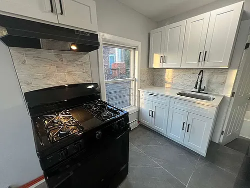 296 Van Houten St #3R Photo 1