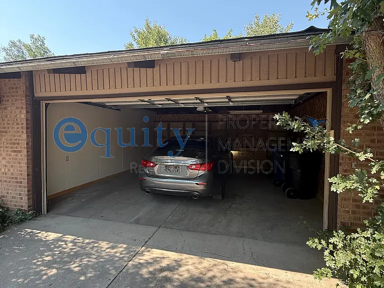 3182,3184,3186,3188,3190,3192,3194,3196 S 2000 E - Raynor Bros Duplexes - EPM - 3182 — Photo 19