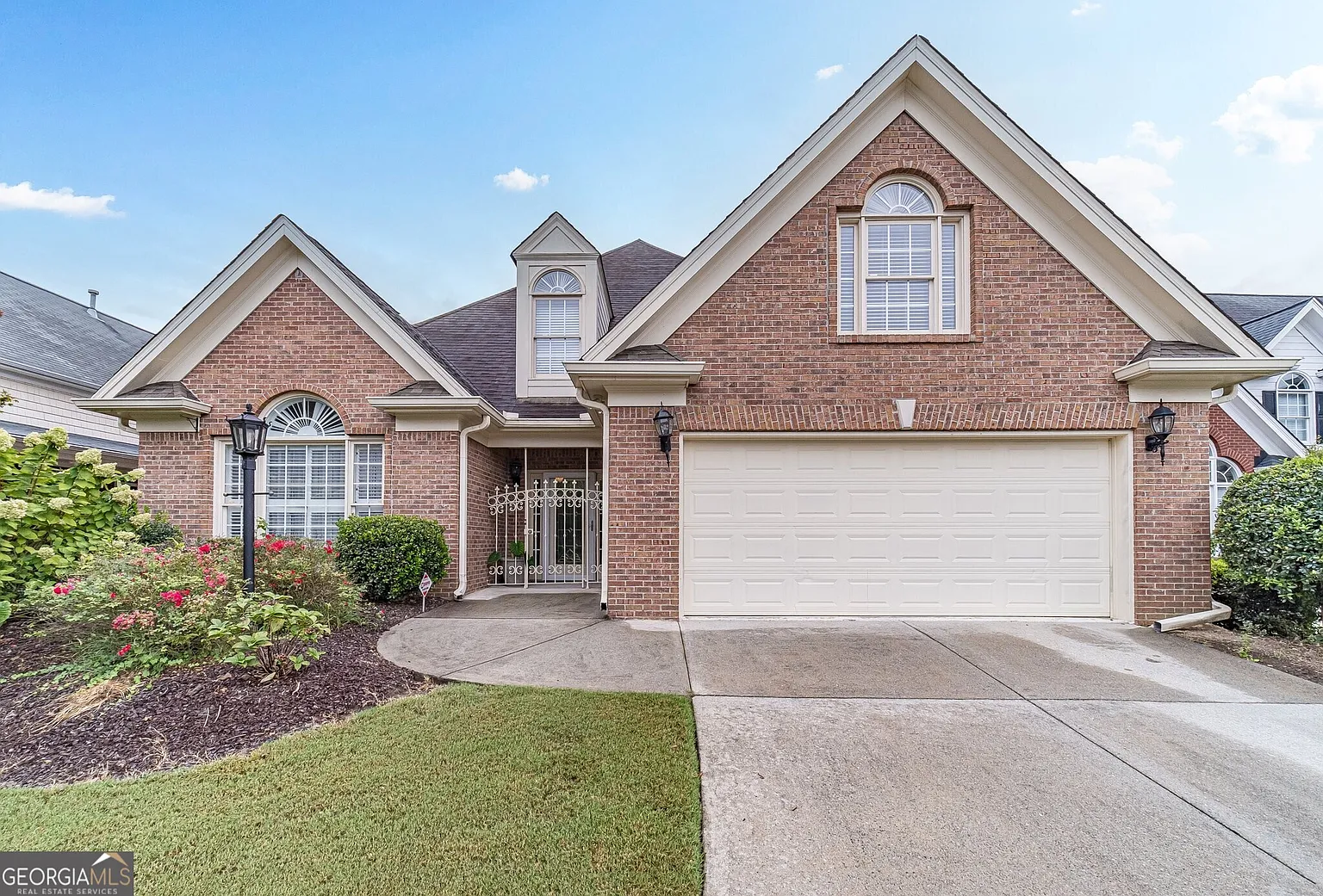 2040 Hickory Station Cir photo 1