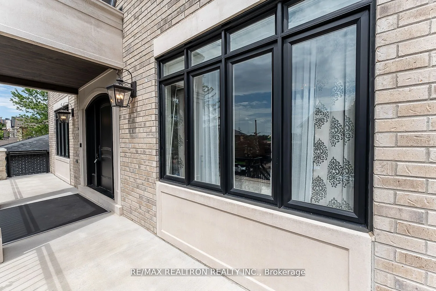 5 bed, $6,300 — Photo 4