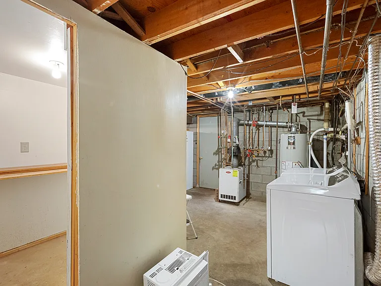 167 Wood Dale Dr — Photo 43