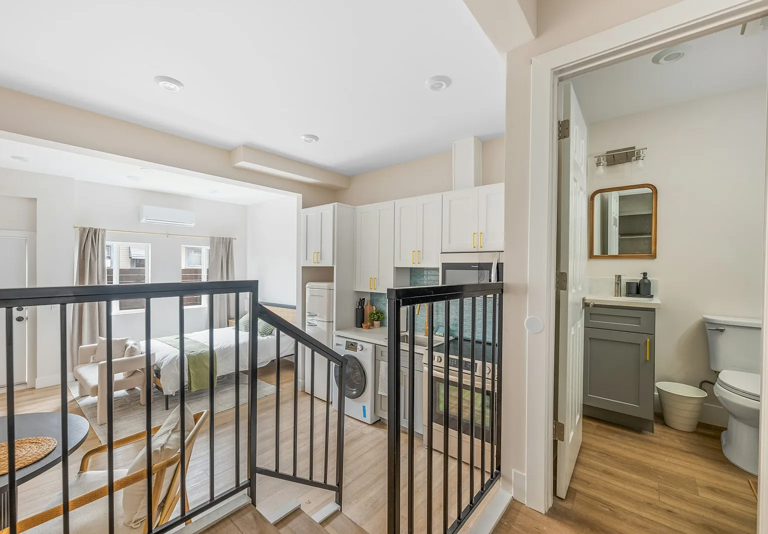 3167 Landis Street, Unit B — Photo 2