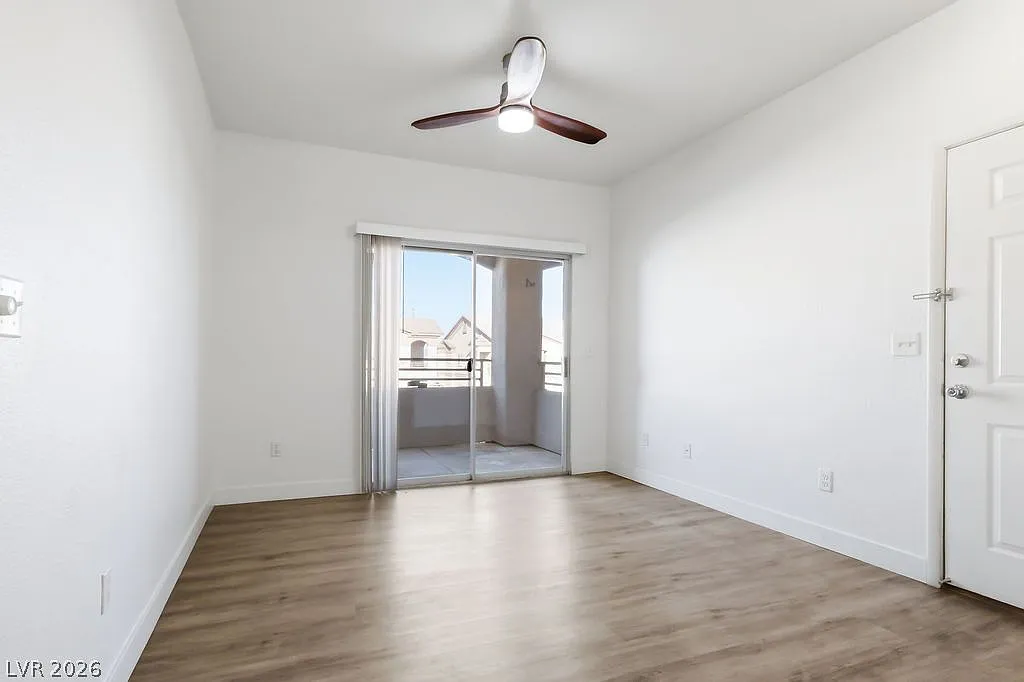 1 bed, 1.0 bath, 750 sqft, $999 — Photo 3