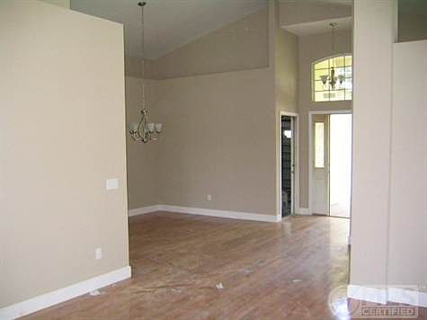 4th image of 209 NE 5th St #1