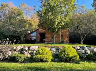 7508 Northfield Ln, Manlius, NY 13104