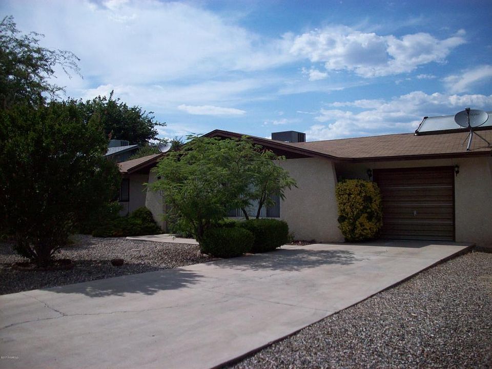 1st image of 126 W Mesquite Dr