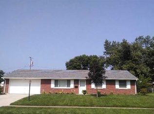 6811 Rushleigh Rd, Englewood, OH 45322