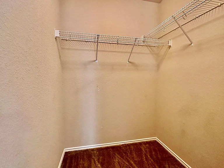 786 San Mateo — Photo 26