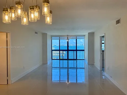2333 Brickell Ave #1407 Photo 1