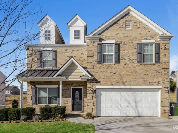 4287 Lochurst Dr, Pfafftown, NC 27040