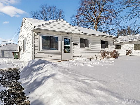 2nd image of 3845 Brumbaugh Blvd