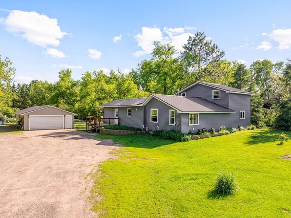 4606 West Rd, Moose Lake, MN 55767