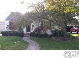 2115 Gardner Ave, Berkley, MI 48072