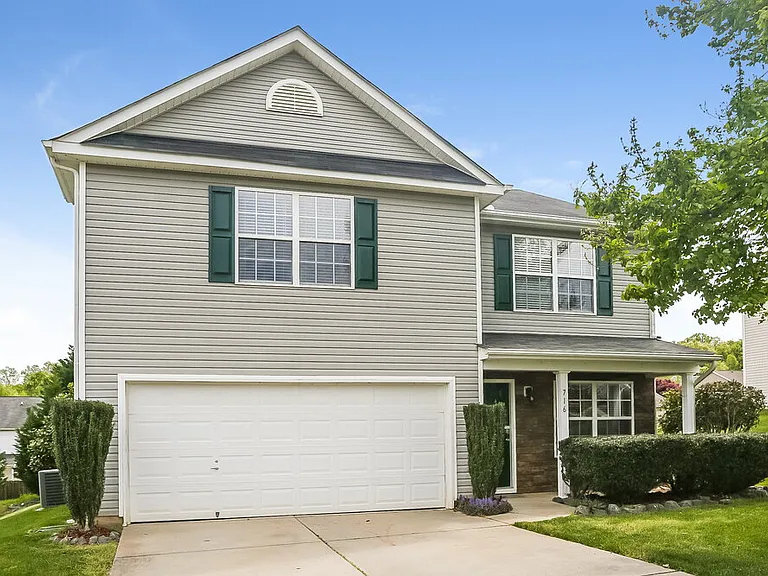 716 Overlook Rd — Photo 4