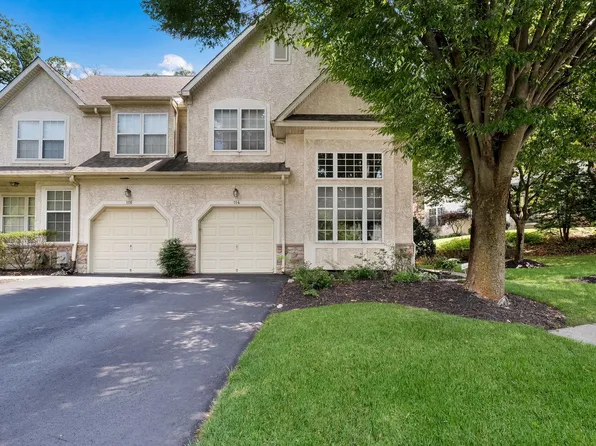 114 Green Valley Cir, Dresher, PA 19025