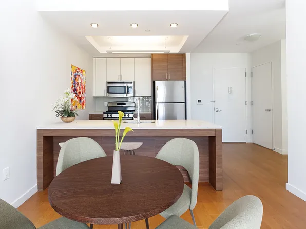 2703 42nd Rd, Long Island City, NY
