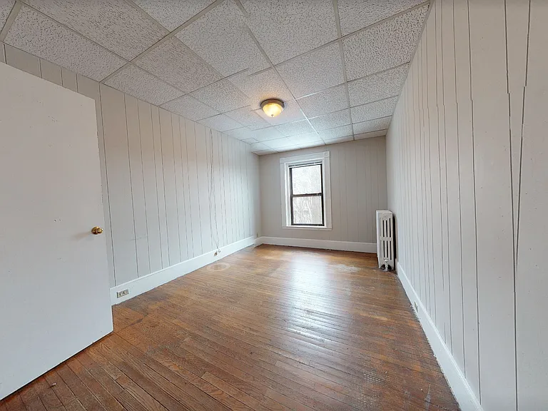 31 Longwood Ave #D — Photo 3