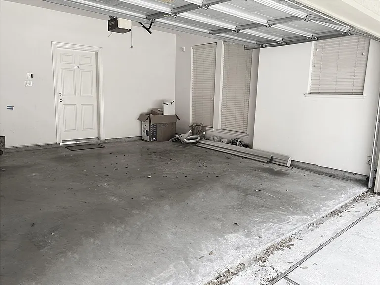 3227 Damico St — Photo 39