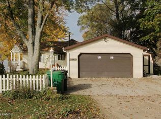 3995 Kehoe Dr NE, Ada, MI 49301