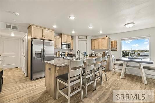 1st image of 238 Ella Ln