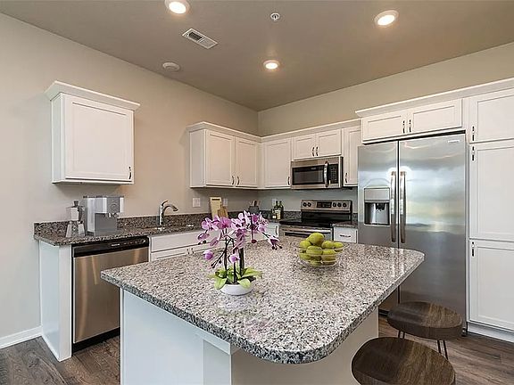 5th image of 9550 Capstone Ct #1
