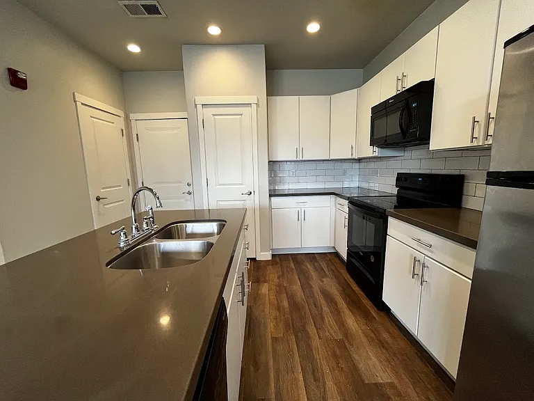 11758 S District Dr #1406 — Photo 11