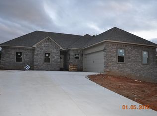 95 Nixon Ln, Austin, AR 72007