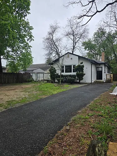 3 Freewood St Photo 1