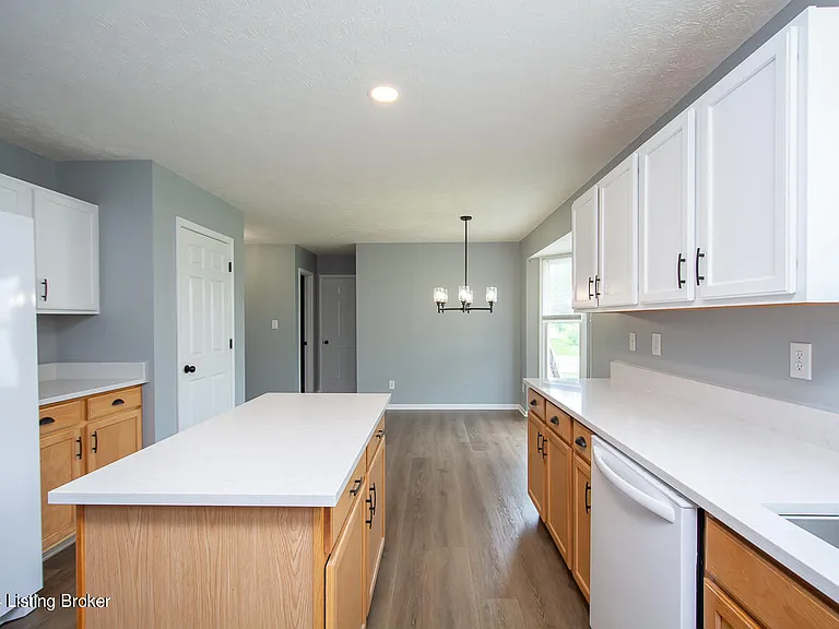 6702 Shallow Rock Dr — Photo 18