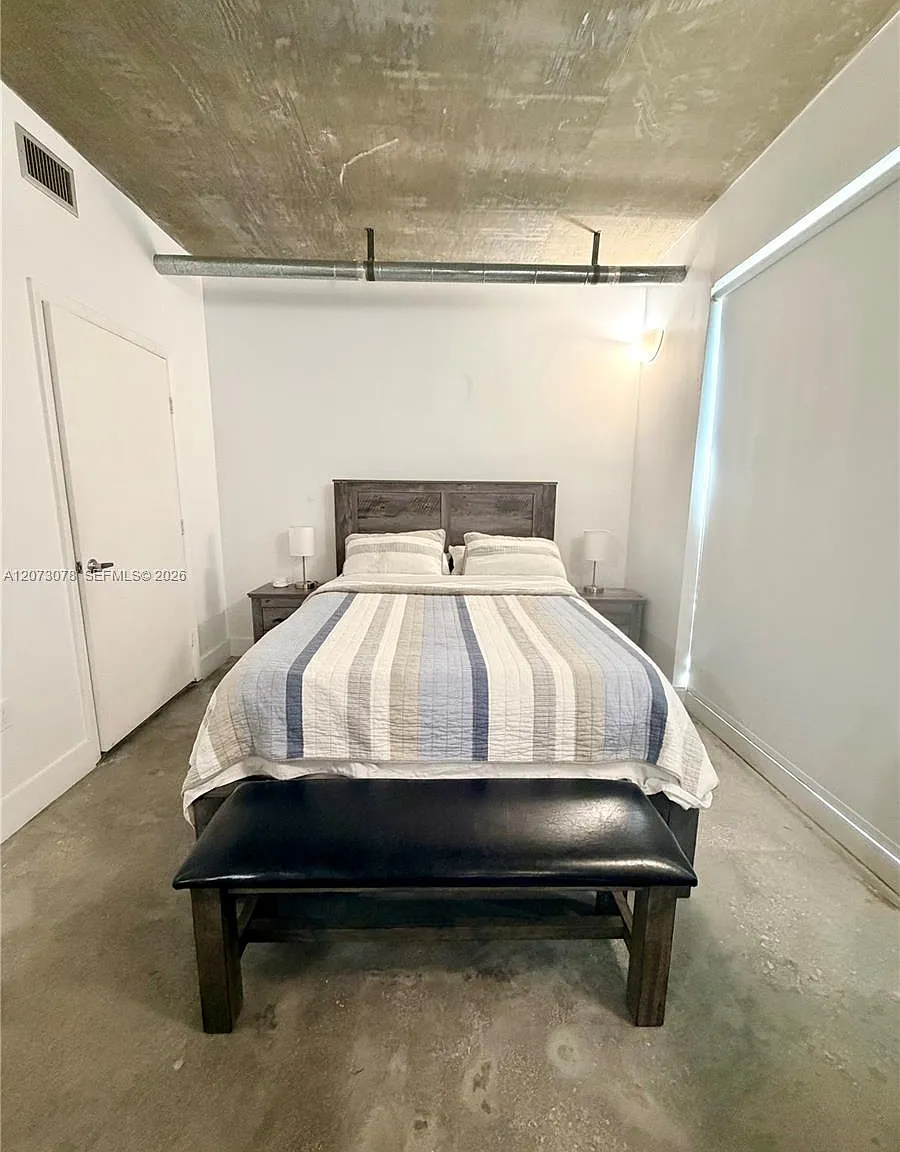Baylofts Condo — Photo 4