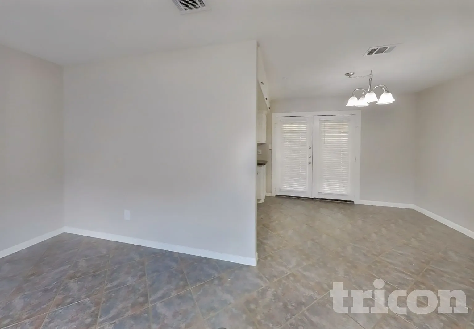 1910 Barnsley Lane Houston TX — Photo 2
