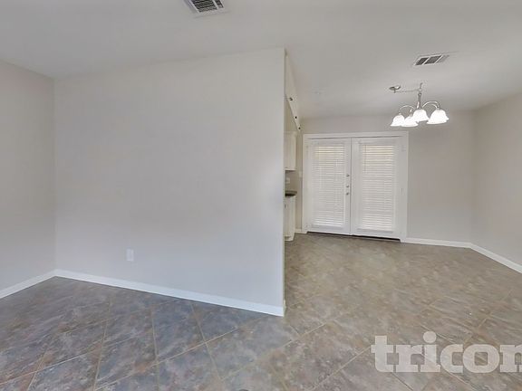 2nd image of 1910 Barnsley Ln