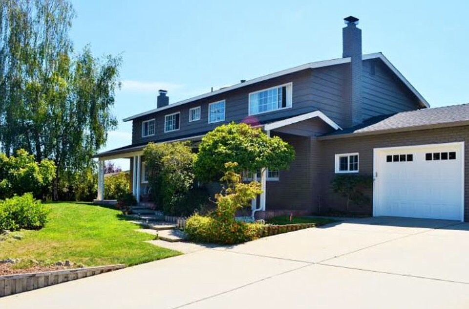 1st image of 1080 Pinehurst Dr