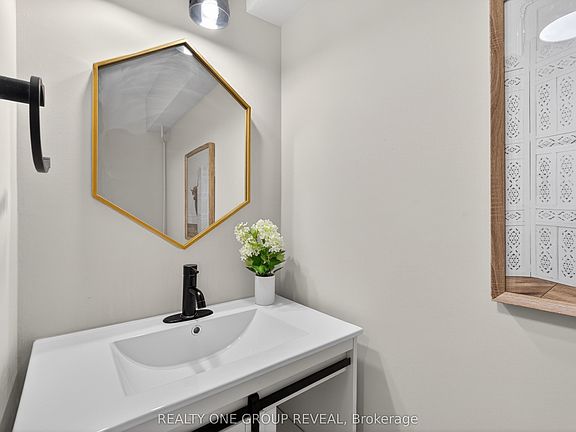 3rd image of 443 Manse Rd #9