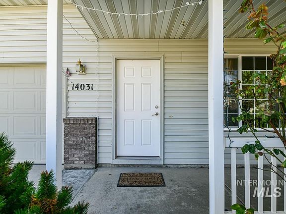 5th image of 14031 Carolina St