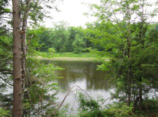 1 Maxfield Rd, Howland, ME 04448