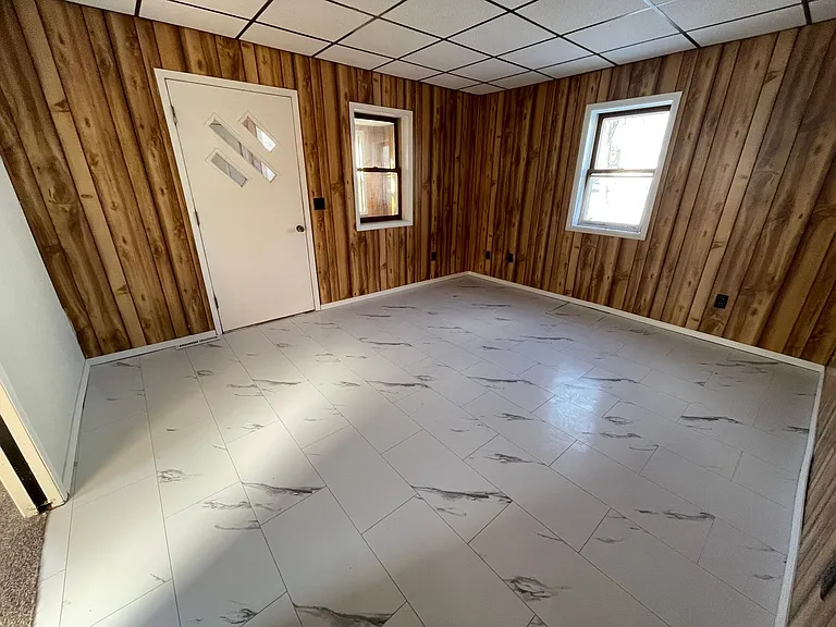 817 S 3rd Ave — Photo 6