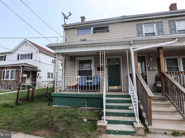 23 N Broad Mountain Ave, Frackville, PA 17931