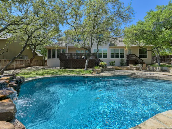 118 Santa Ursula, Helotes, TX 78023