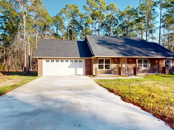 10 Ramblewood Ln, Wedgefield, SC 29168