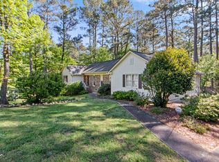 17 Dover Dr SE, Rome, GA 30161